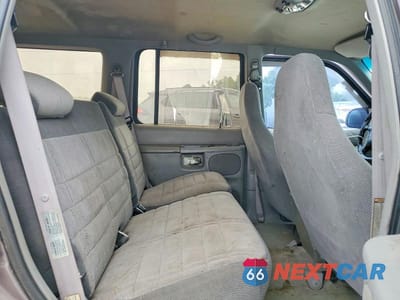 Zdjęcie 11 z 13 samochodu: 1996 FORD EXPLORER VIN:1FMDU32X3TZB36619 - miniatura