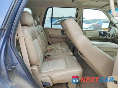 Zdjęcie 11 z 13 samochodu: 2005 FORD EXPEDITION EDDIE BAUER VIN:1FMPU17535LA27303 - miniatura