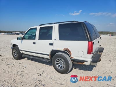 Drugie zdjęcie samochodu z przodu: 1998 GMC YUKON VIN:1GKEK13R0WJ724262 - miniatura