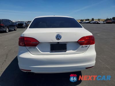 Zdjęcie 6 z 12 samochodu: 2012 VOLKSWAGEN JETTA SE VIN:3VWBP7AJ4CM317492 - miniatura