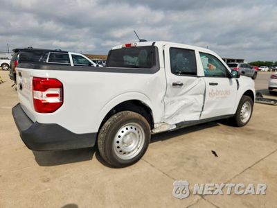 Trzecie zdjęcie samochodu z tyłu: 2025 FORD MAVERICK XL VIN:3FTTW8BA4SRA13577 - miniatura