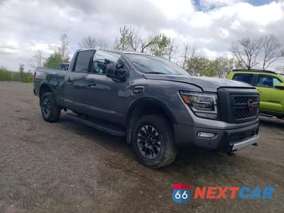 Czwarte zdjęcie samochodu z boku: 2023 NISSAN TITAN XD SV VIN:1N6AA1FB9PN114590 - miniatura