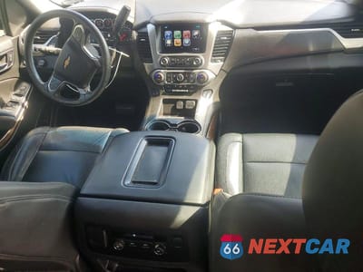Zdjęcie 8 z 13 samochodu: 2018 CHEVROLET SUBURBAN K1500 LT VIN:1GNSKHKC3JR116645 - miniatura