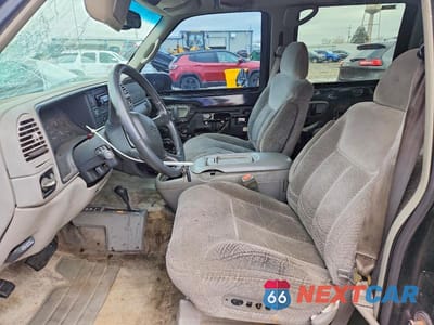 Zdjęcie 7 z 13 samochodu: 1999 CHEVROLET TAHOE K1500 VIN:1GNEK13R4XJ376535 - miniatura