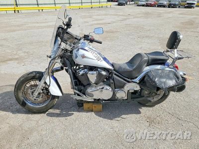 Trzecie zdjęcie samochodu z tyłu: 2013 KAWASAKI VN900 D VIN:JKAVN2D17DA048661 - miniatura