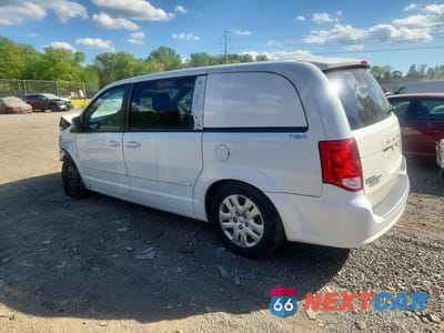Drugie zdjęcie samochodu z przodu: 2016 DODGE GRAND CARAVAN SE VIN:2C4RDGBG2GR115133 - miniatura
