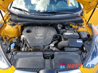 Zdjęcie 11 z 12 samochodu: 2017 HYUNDAI VELOSTER BASE VIN:KMHTC6AD0HU311338 - miniatura