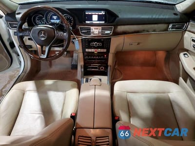 Zdjęcie 8 z 12 samochodu: 2014 MERCEDES-BENZ E 350 VIN:WDDHF5KB6EA820586 - miniatura