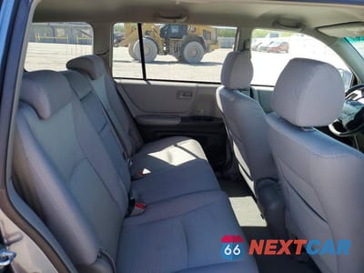 Zdjęcie 11 z 13 samochodu: 2006 TOYOTA HIGHLANDER HYBRID VIN:JTEDW21AX60008825 - miniatura