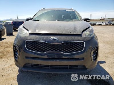 Piąte zdjęcie samochodu w środku: 2017 KIA SPORTAGE EX VIN:KNDPN3ACXH7104105 - miniatura