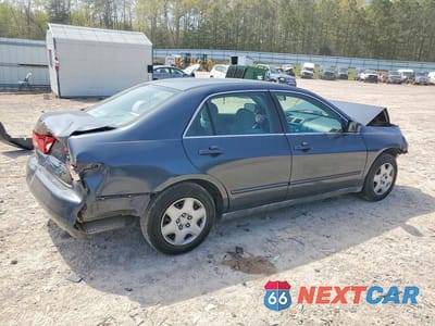 Trzecie zdjęcie samochodu z tyłu: 2005 HONDA ACCORD LX VIN:1HGCM56425A119762 - miniatura
