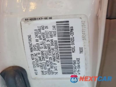 Zdjęcie 12 z 12 samochodu: 2001 TOYOTA CAMRY LE VIN:4T1BG22K21U826868 - miniatura