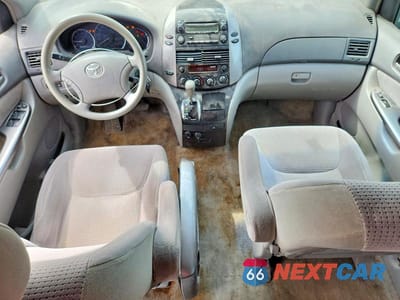 Zdjęcie 8 z 12 samochodu: 2006 TOYOTA SIENNA LE 7 PASSENGER VIN:5TDBA23C86S063098 - miniatura
