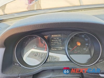 Zdjęcie 9 z 12 samochodu: 2018 VOLKSWAGEN PASSAT VIN:1VWBA7A34JC018084 - miniatura