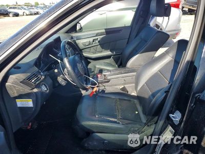 Zdjęcie 7 z 12 samochodu: 2011 MERCEDES-BENZ E-CLASS VIN:WDDHF2EB5BA432450 - miniatura