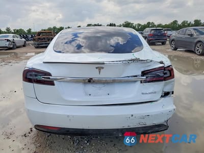 Zdjęcie 6 z 12 samochodu: 2019 TESLA MODEL S VIN:5YJSA1E46KF337297 - miniatura