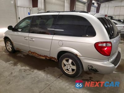 Drugie zdjęcie samochodu z przodu: 2007 DODGE GRAND CARAVAN SXT VIN:2D4GP44LX7R105069 - miniatura