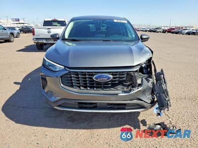 Piąte zdjęcie samochodu w środku: 2025 FORD ESCAPE ACTIVE VIN:1FMCU9GN4SUB20723 - miniatura