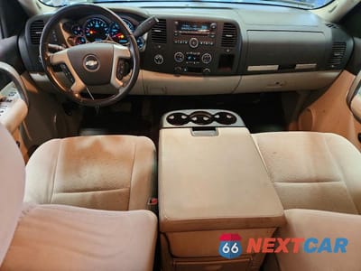 Zdjęcie 8 z 11 samochodu: 2007 CHEVROLET SILVERADO K1500 CREW CAB VIN:2GCEK13C471638035 - miniatura