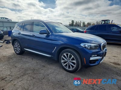 Czwarte zdjęcie samochodu z boku: 2019 BMW X3 XDRIVE30I VIN:5UXTR9C58KLD92226 - miniatura
