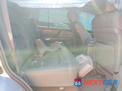 Zdjęcie 11 z 13 samochodu: 2007 LEXUS LX 470 VIN:JTJHT00W174020451 - miniatura