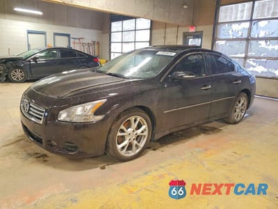 2013 NISSAN MAXIMA 1N4AA5AP4DC824930 - główne zdjęcie licytacji z USA - miniatura