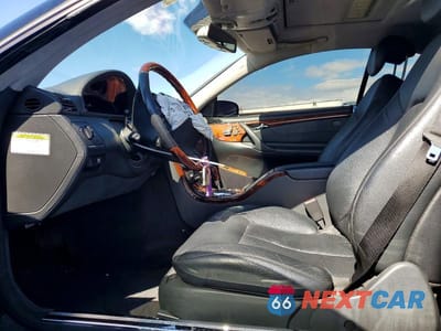 Zdjęcie 7 z 12 samochodu: 2005 MERCEDES-BENZ CL 500 VIN:WDBPJ75J65A044395 - miniatura