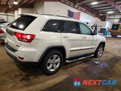 Trzecie zdjęcie samochodu z tyłu: 2012 JEEP GRAND CHEROKEE LAREDO VIN:1C4RJFAG4CC181660 - miniatura