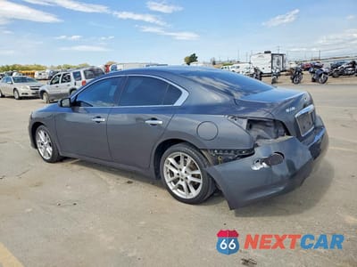 Drugie zdjęcie samochodu z przodu: 2013 NISSAN MAXIMA 3.5 S VIN:1N4AA5AP9DC824180 - miniatura