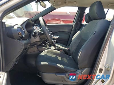 Zdjęcie 7 z 12 samochodu: 2020 NISSAN KICKS SV VIN:3N1CP5CV4LL506289 - miniatura
