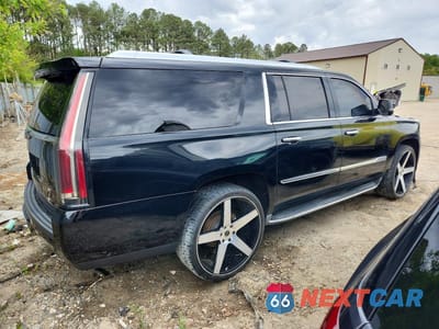 Trzecie zdjęcie samochodu z tyłu: 2015 CADILLAC ESCALADE ESV LUXURY VIN:1GYS4SKJ2FR668489 - miniatura