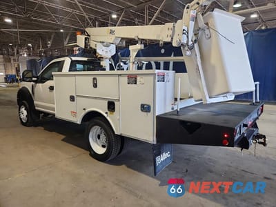 Drugie zdjęcie samochodu z przodu: 2017 FORD F450 SUPER DUTY BUCKET TRUCK VIN:1FDUF4GY8HED54233 - miniatura