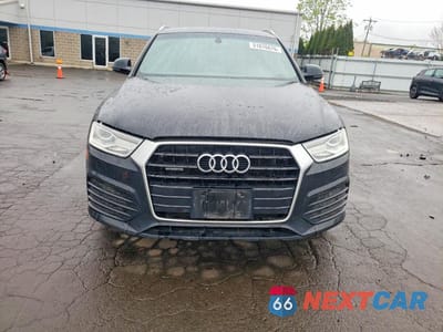 Piąte zdjęcie samochodu w środku: 2018 AUDI Q3 PREMIUM VIN:WA1ECCFSXJR018522 - miniatura