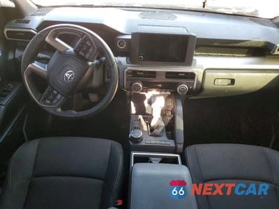 Zdjęcie 8 z 13 samochodu: 2025 TOYOTA 4RUNNER SR5 VIN:JTEVA5BRXS5009530 - miniatura