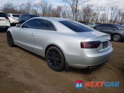 Drugie zdjęcie samochodu z przodu: 2013 AUDI A5 PREMIUM PLUS VIN:WAULFAFR8DA080300 - miniatura