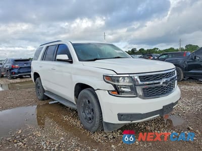Czwarte zdjęcie samochodu z boku: 2016 CHEVROLET TAHOE LT VIN:1GNSCBKC0GR429087 - miniatura