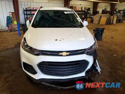 Piąte zdjęcie samochodu w środku: 2020 CHEVROLET TRAX 1LT VIN:KL7CJLSBXLB001107 - miniatura