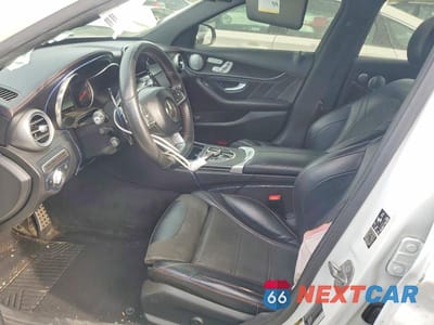 Zdjęcie 7 z 12 samochodu: 2017 MERCEDES-BENZ C 43 4MATIC AMG VIN:55SWF6EB0HU224371 - miniatura
