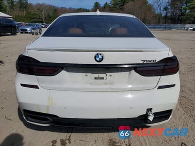 Zdjęcie 6 z 13 samochodu: 2016 BMW 750 XI VIN:WBA7F2C56GG419971 - miniatura