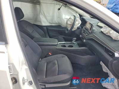 Zdjęcie 7 z 12 samochodu: 2025 NISSAN ALTIMA SV VIN:1N4BL4DV6SN359233 - miniatura