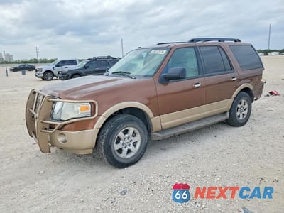2011 FORD EXPEDITION XLT 1FMJU1H5XBEF37524 - główne zdjęcie licytacji z USA - miniatura