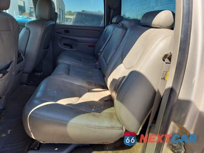Zdjęcie 10 z 11 samochodu: 2006 CHEVROLET SILVERADO K1500 VIN:2GCEK13T561178219 - miniatura