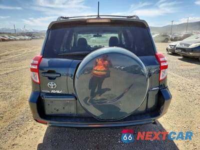 Zdjęcie 6 z 12 samochodu: 2010 TOYOTA RAV4 BASE VIN:JTMBF4DV4A5027582 - miniatura