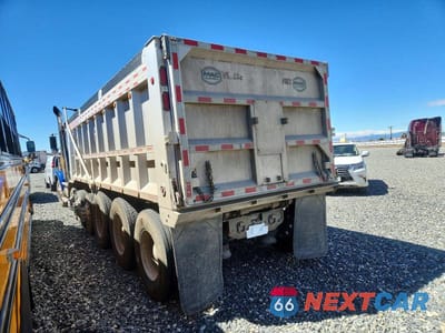 Trzecie zdjęcie samochodu z tyłu: 2014 KENWORTH CONSTRUCTION W900 VIN:1NKWLP9X5EJ411470 - miniatura