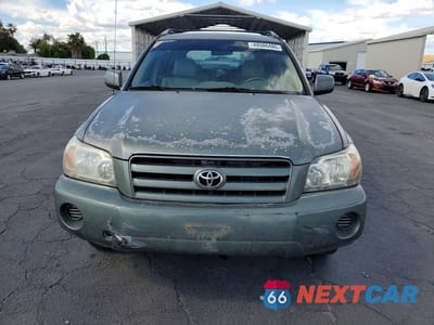 Piąte zdjęcie samochodu w środku: 2006 TOYOTA HIGHLANDER BASE VIN:JTEDD21A860137135 - miniatura