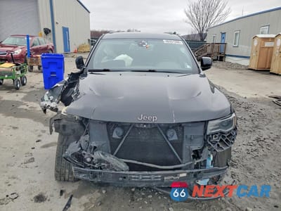 Piąte zdjęcie samochodu w środku: 2019 JEEP GRAND CHEROKEE LIMITED VIN:1C4RJFBGXKC618932 - miniatura