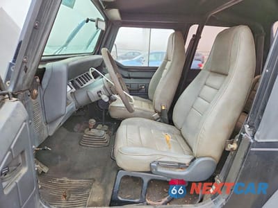 Zdjęcie 7 z 12 samochodu: 1994 JEEP WRANGLER / YJ S VIN:1J4FY19P4RP470362 - miniatura