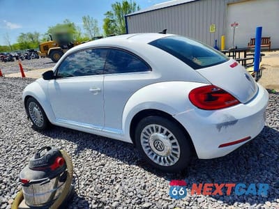 Drugie zdjęcie samochodu z przodu: 2013 VOLKSWAGEN BEETLE VIN:3VWJL7AT2DM683509 - miniatura