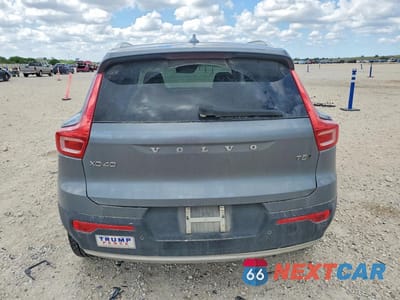 Zdjęcie 6 z 12 samochodu: 2019 VOLVO XC40 T5 MOMENTUM VIN:YV4162UK0K2110853 - miniatura