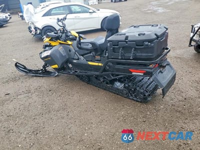 Trzecie zdjęcie samochodu z tyłu: 2021 SKIDOO EXPEDITION SE 900 A VIN:2BPSAAMA3MV001127 - miniatura